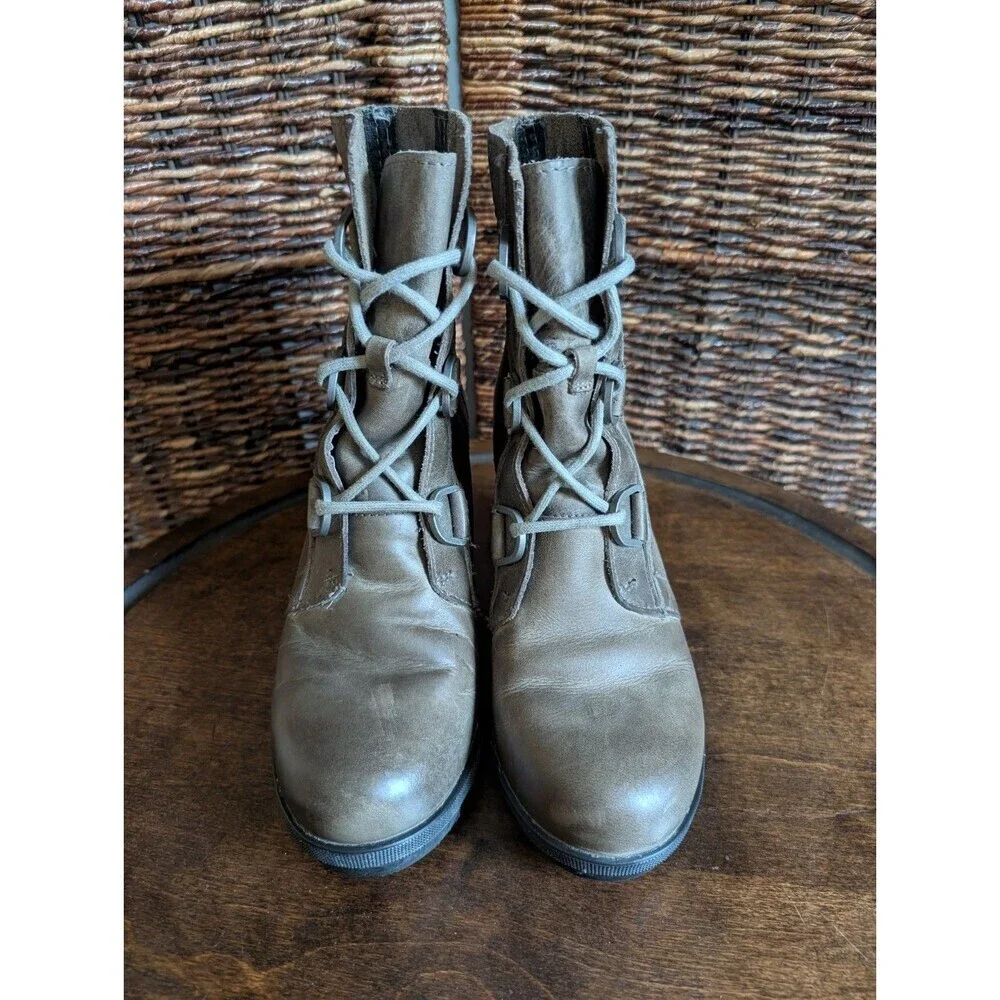 Sorel Joan of Arctic Wedge II Ankle Boots Leather Women's 7.5 Green Winter Fall